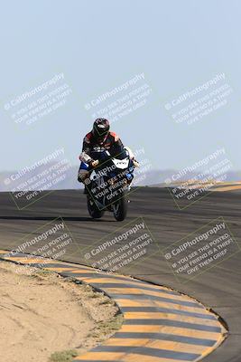 media/May-14-2023-SoCal Trackdays (Sun) [[024eb53b40]]/Turns 9 and 10 Set 1 (8am)/